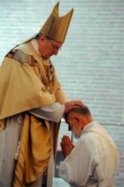 German Archbishop ordains Harm Klueting