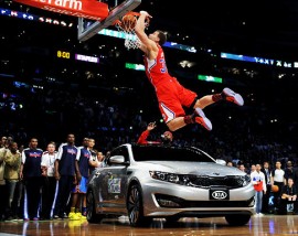 Griffin wins the 2011 NBA Slam Dunk Championship