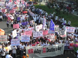 Protest Against RH bill