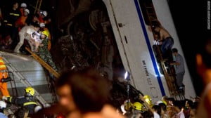 bullet train collision in China