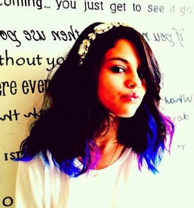 Selena Gomez with her multicolored hair extensions Selena Gomez with her multicolored hair extensions