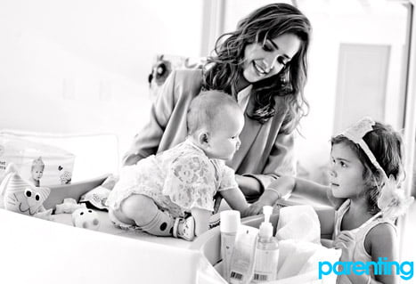 Jessica Alba with daughters Honor and Haven Jessica Alba with daughters Honor and Haven