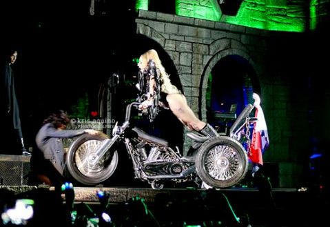 Lady Gaga Manila Concert 2012 Defies Critics (Photos & Videos) Lady Gaga Born This Way Concert Manila