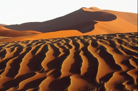 Different Forms and Alien Landscapes on Earth Alien Landscapes and Formation on Earth