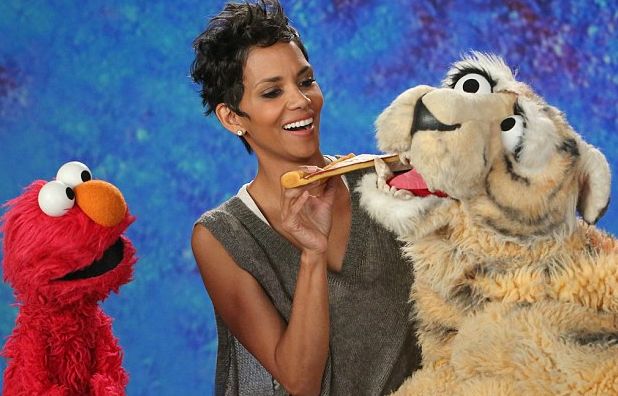 Hale Berry Guest Appearance on Sesame Street