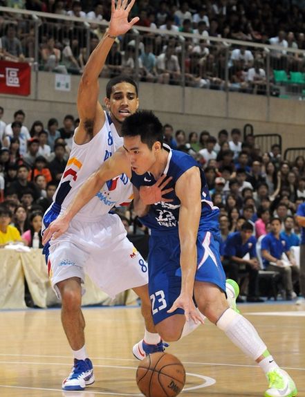 Smart Gilas vs. US Live