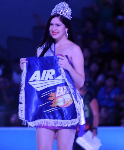 Stephany Stefanowitz of Air 21 PBA Opening Ceremony Pictures